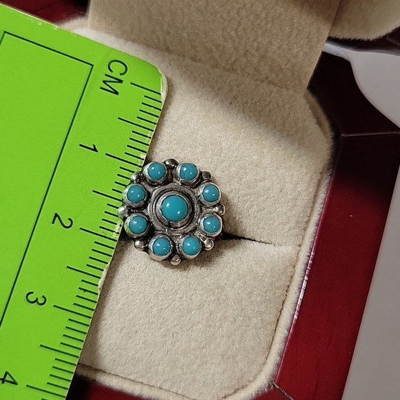 Sterling Silver Turquoise Cluster Ring - Blue - Picture 3 of 6
